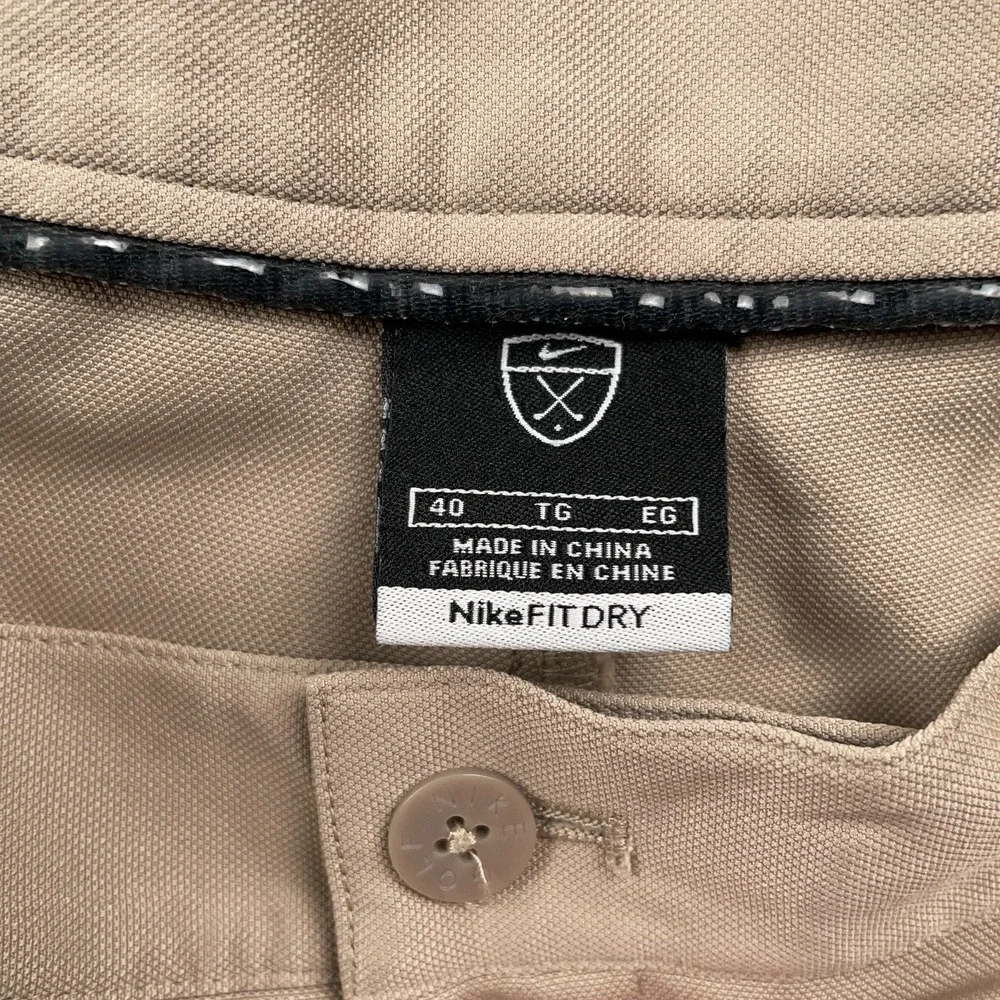 Nike Golf Shorts Mens 40 Khaki Fit Dry Performance Flat Front Athletic Casual